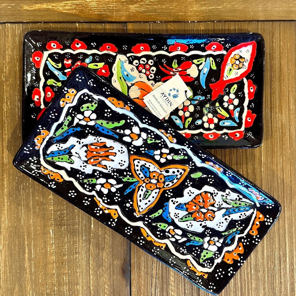 Set of Two Aydin Handpainted Ceramic Trays